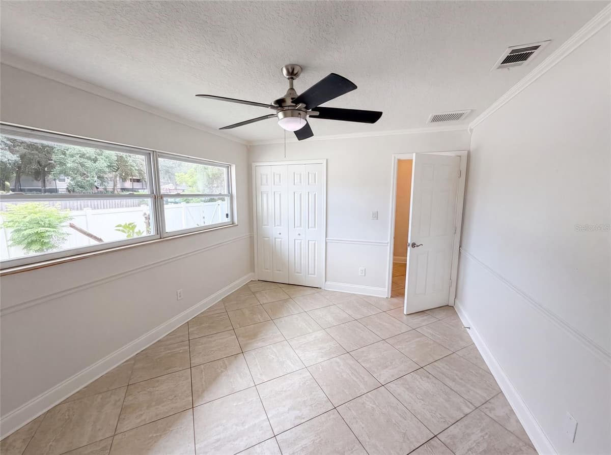 2223 CONIFER AVENUE — photo 11 of 26
