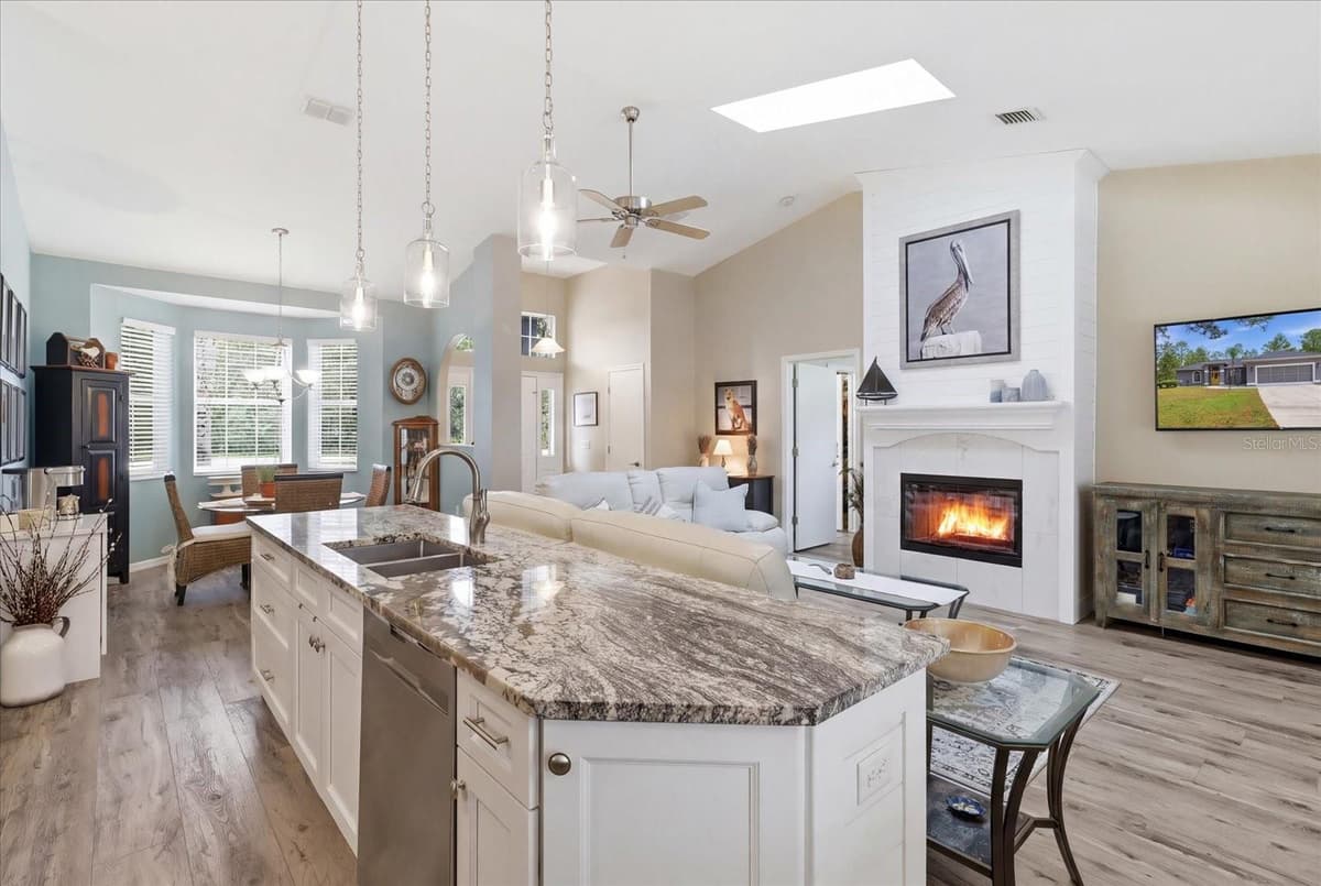 4093 PINE RIDGE BOULEVARD — photo 3 of 41