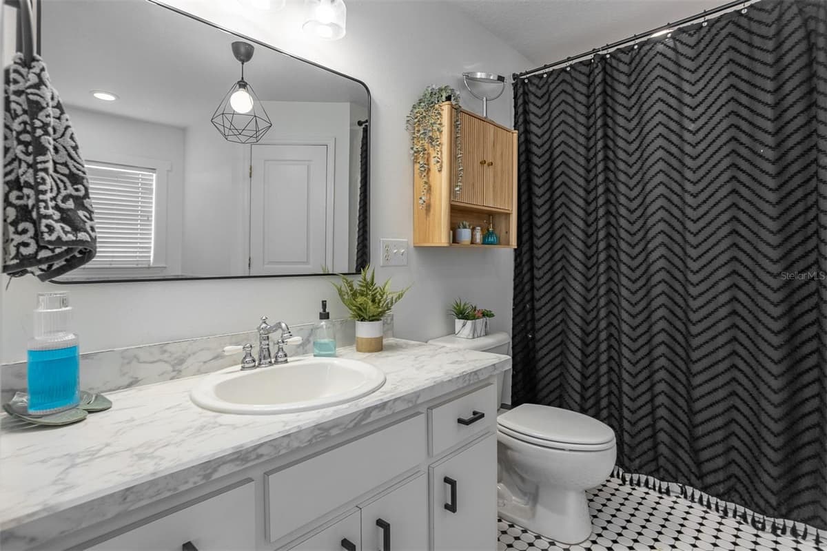 3720 ABRAHAM ACRES LANE — photo 10 of 36