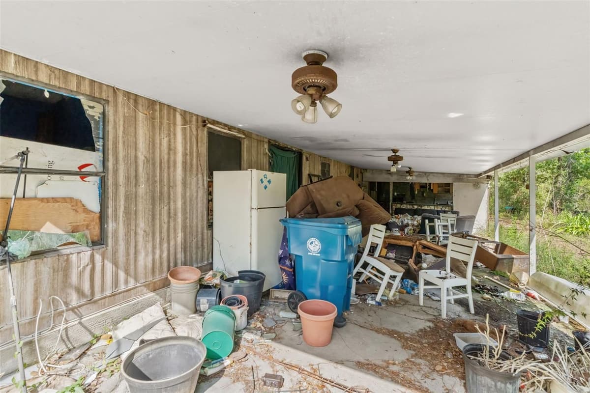 7056 VANCE STREET — photo 18 of 36