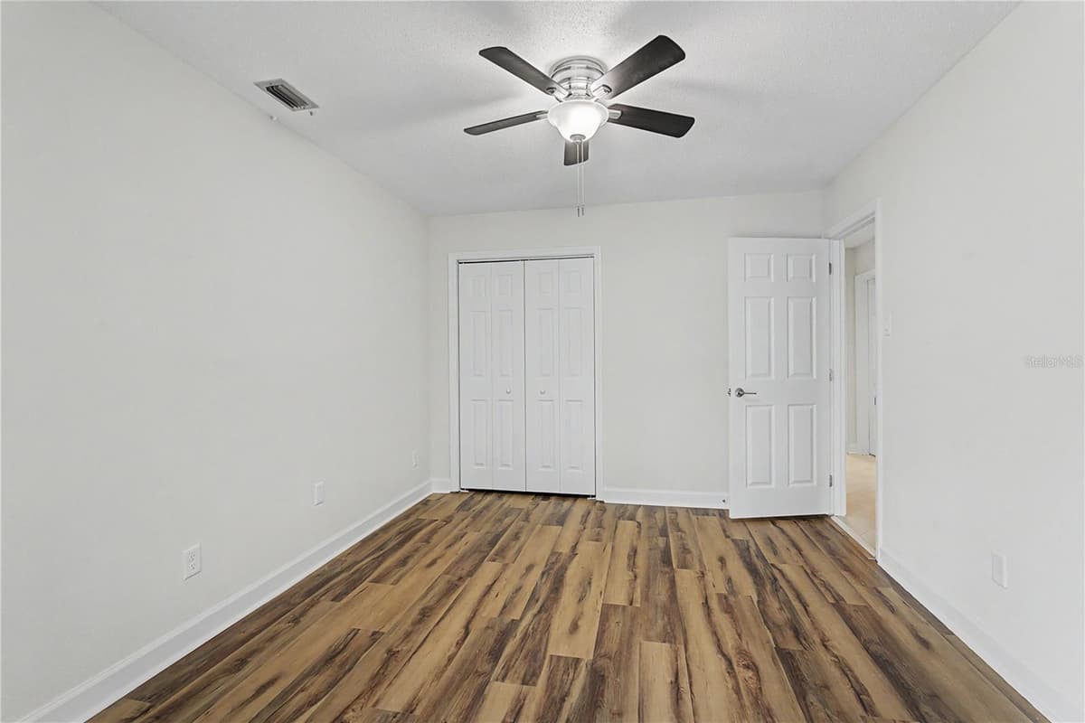 11364 BAYSHORE DRIVE — photo 21 of 29