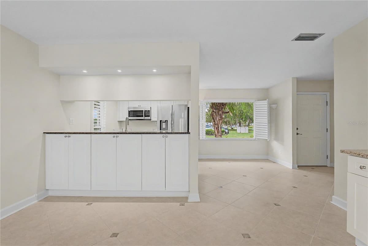 11364 BAYSHORE DRIVE — photo 4 of 29