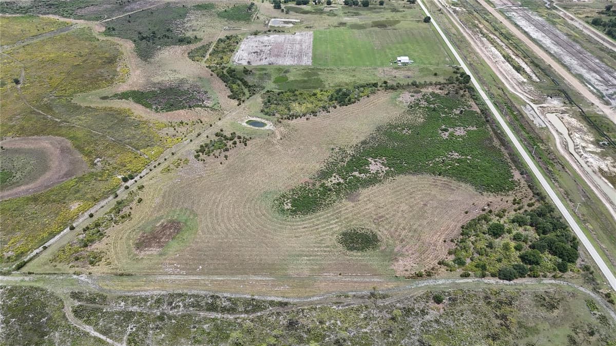 COUNTY LINE ROAD — photo 2 of 25