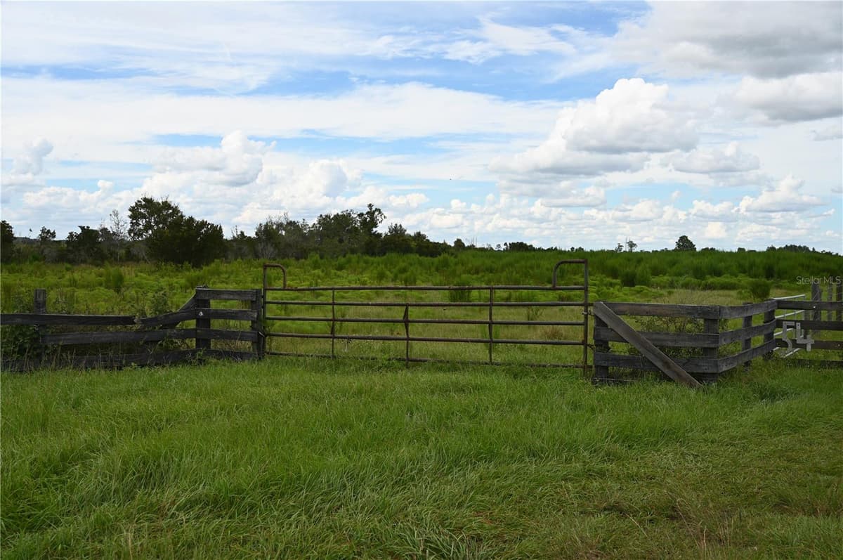 COUNTY LINE ROAD — photo 5 of 25