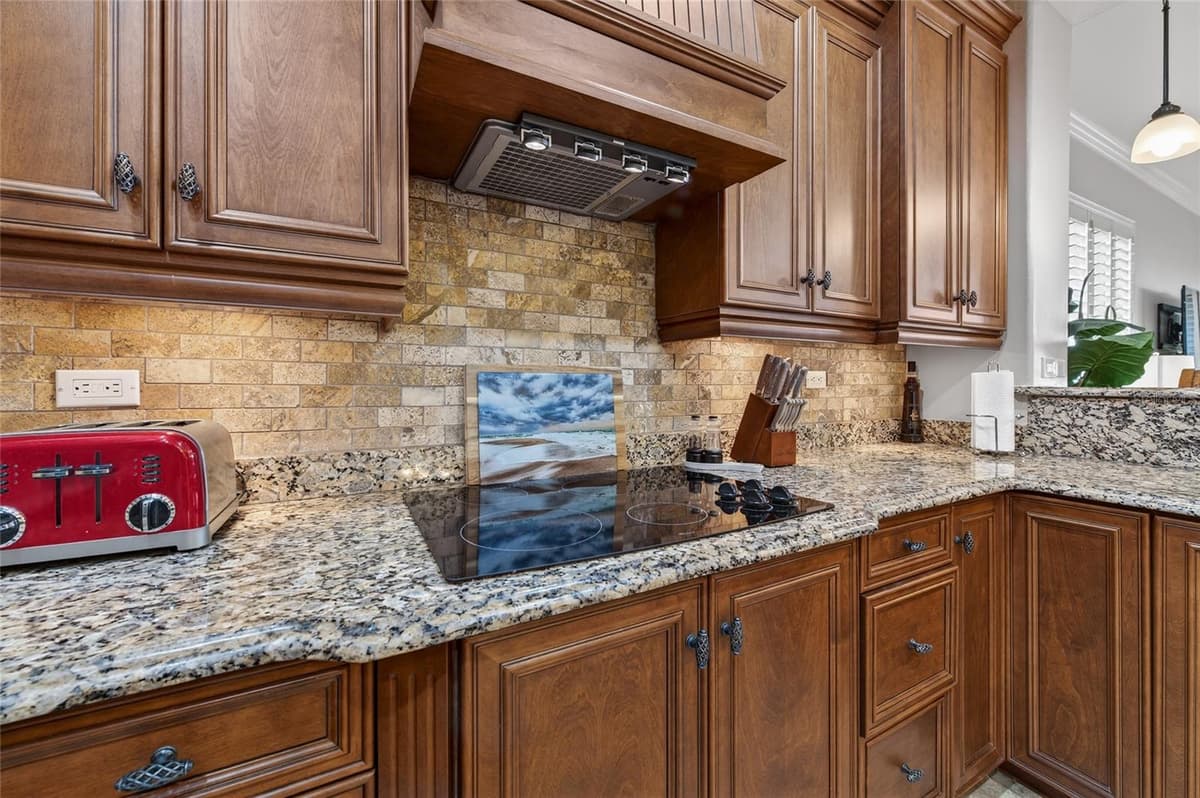 2450 OCEAN SHORE BOULEVARD — photo 18 of 48
