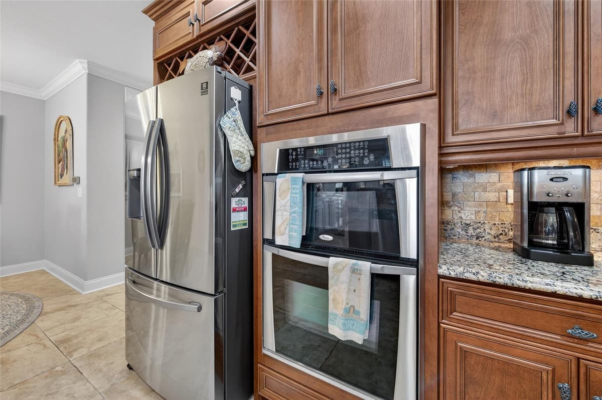 2450 OCEAN SHORE BOULEVARD — photo 19 of 48