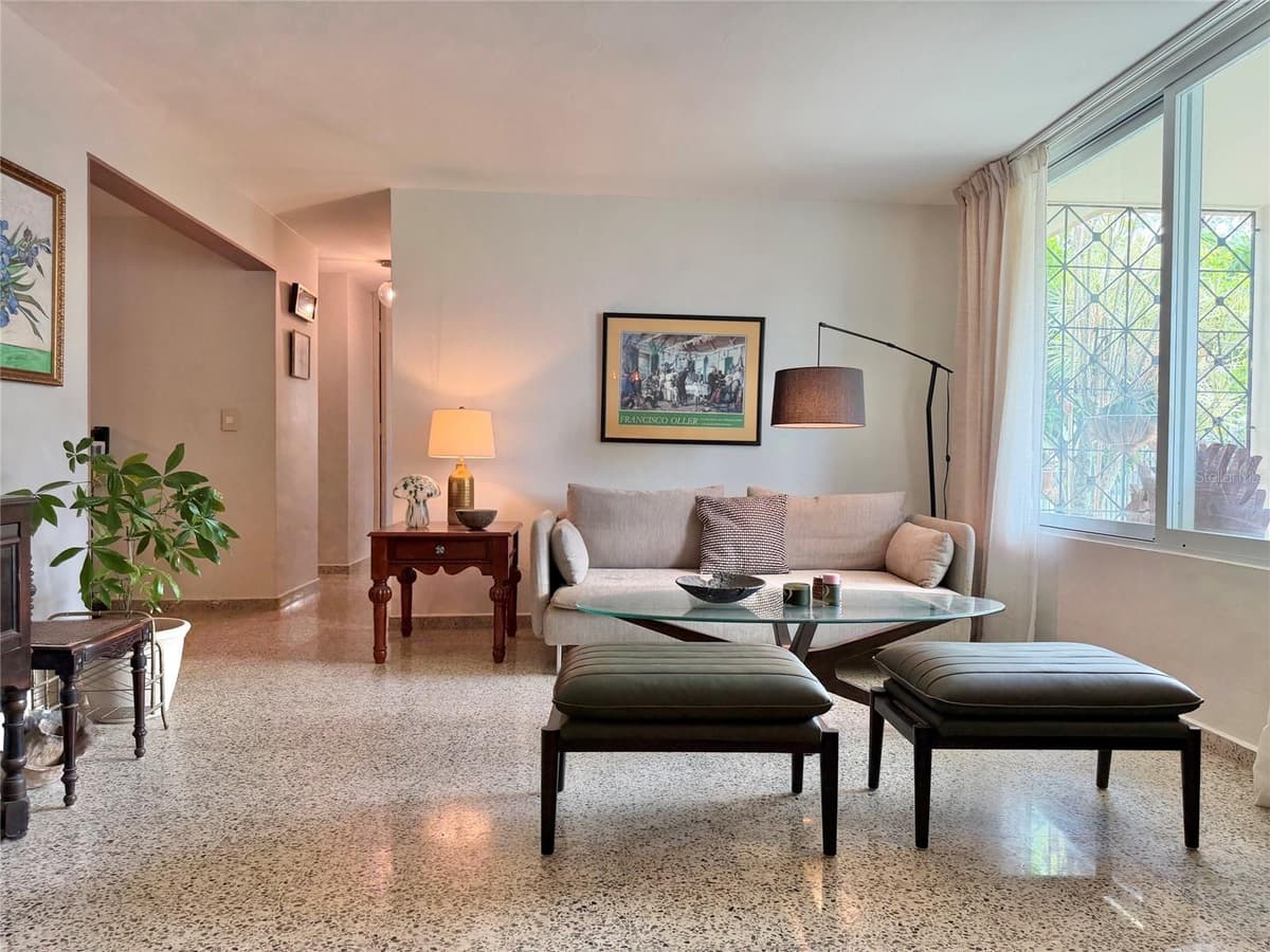 33 CALLE DIEGO SALCEDO — photo 9 of 60