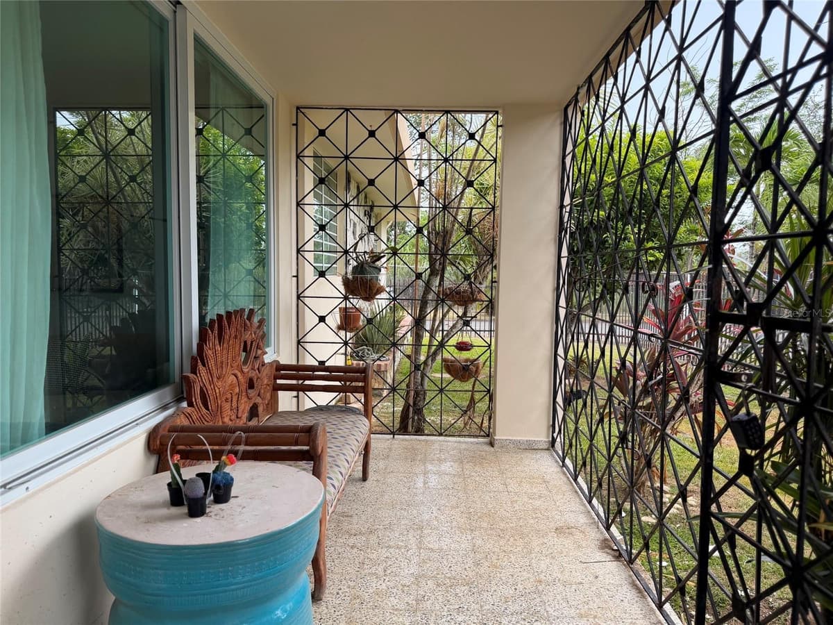33 CALLE DIEGO SALCEDO — photo 4 of 60