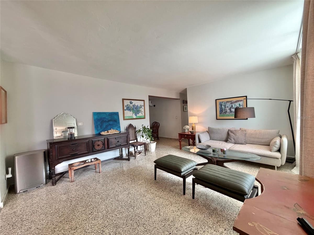 33 CALLE DIEGO SALCEDO — photo 7 of 60