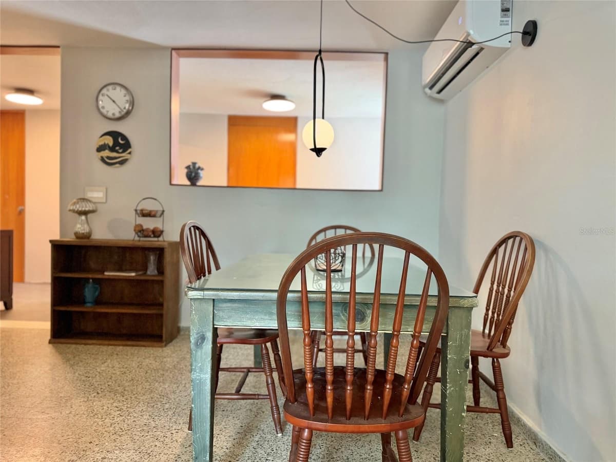 33 CALLE DIEGO SALCEDO — photo 25 of 60