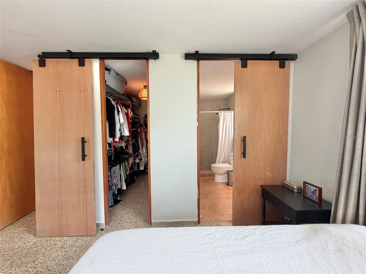 33 CALLE DIEGO SALCEDO — photo 41 of 60