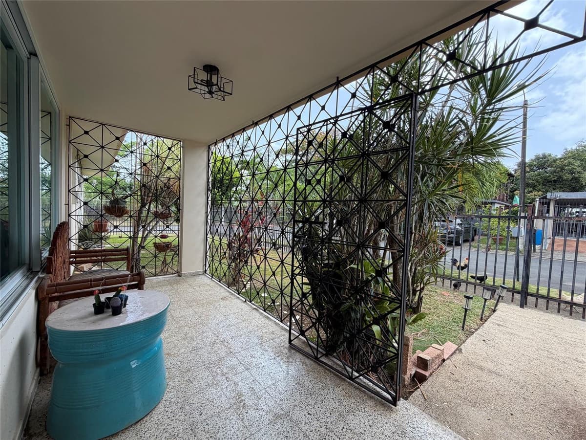 33 CALLE DIEGO SALCEDO — photo 5 of 60