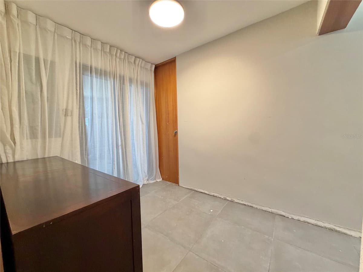 33 CALLE DIEGO SALCEDO — photo 35 of 60
