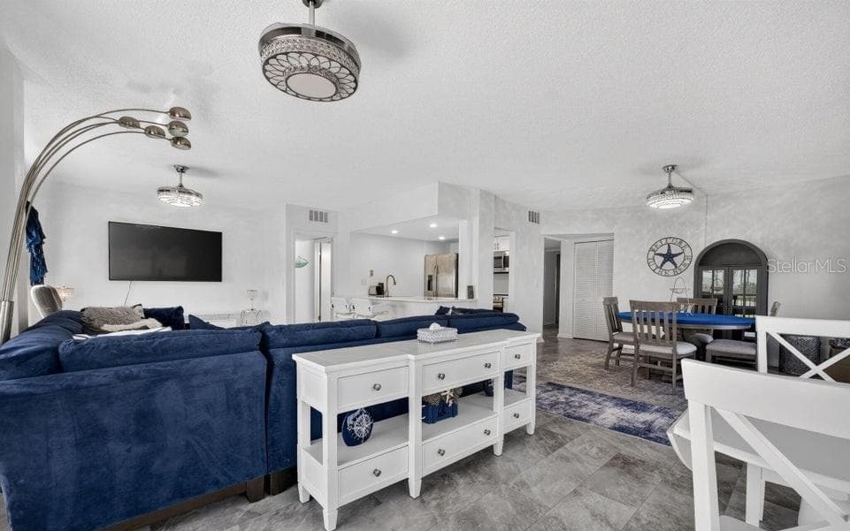 3600 OCEAN SHORE BOULEVARD — photo 12 of 52