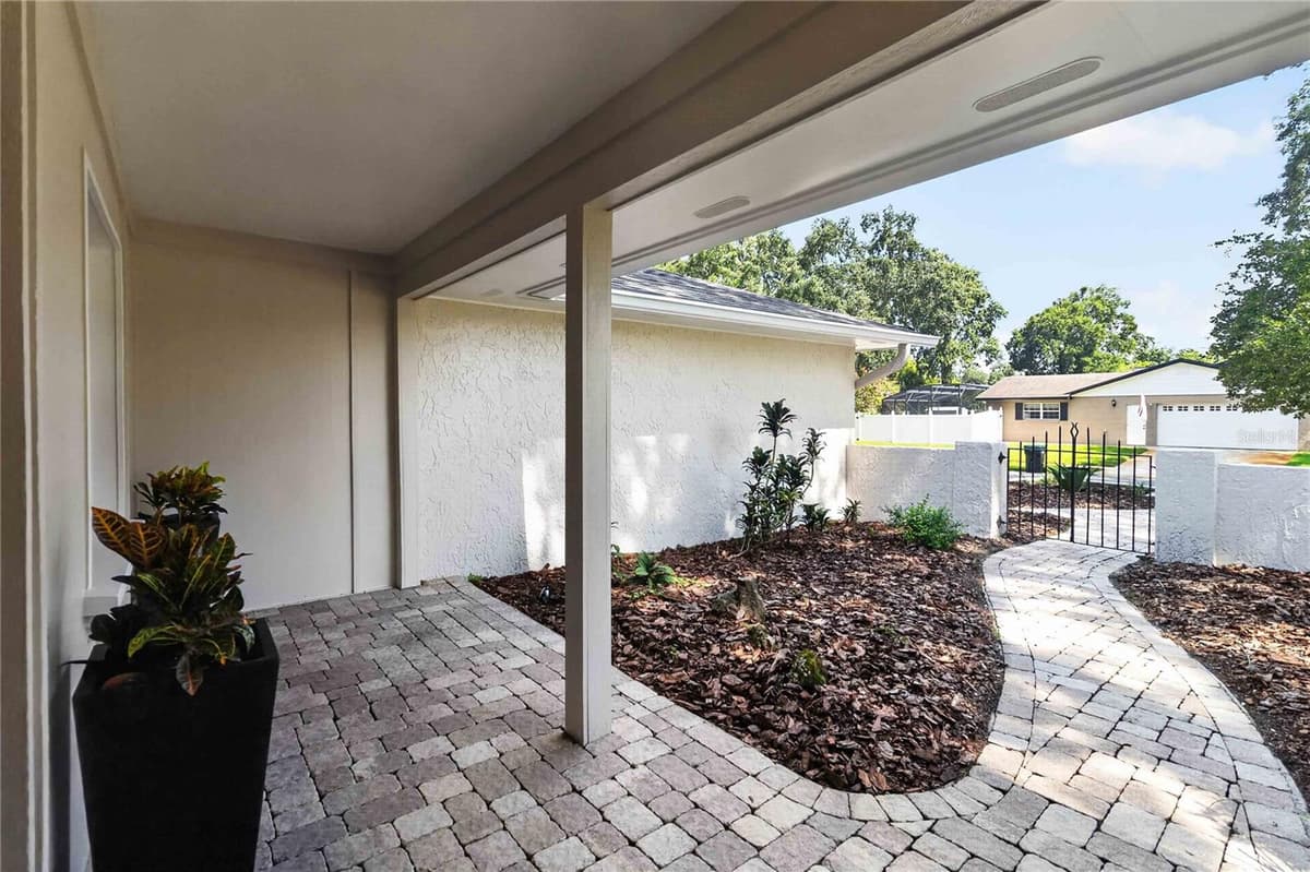 4195 FALLWOOD CIRCLE — photo 3 of 50