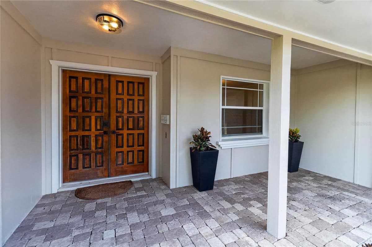 4195 FALLWOOD CIRCLE — photo 4 of 50