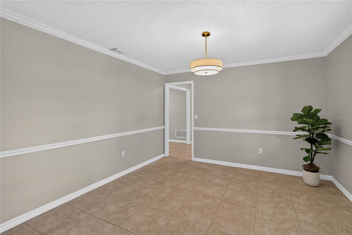 4195 FALLWOOD CIRCLE — photo 7 of 50