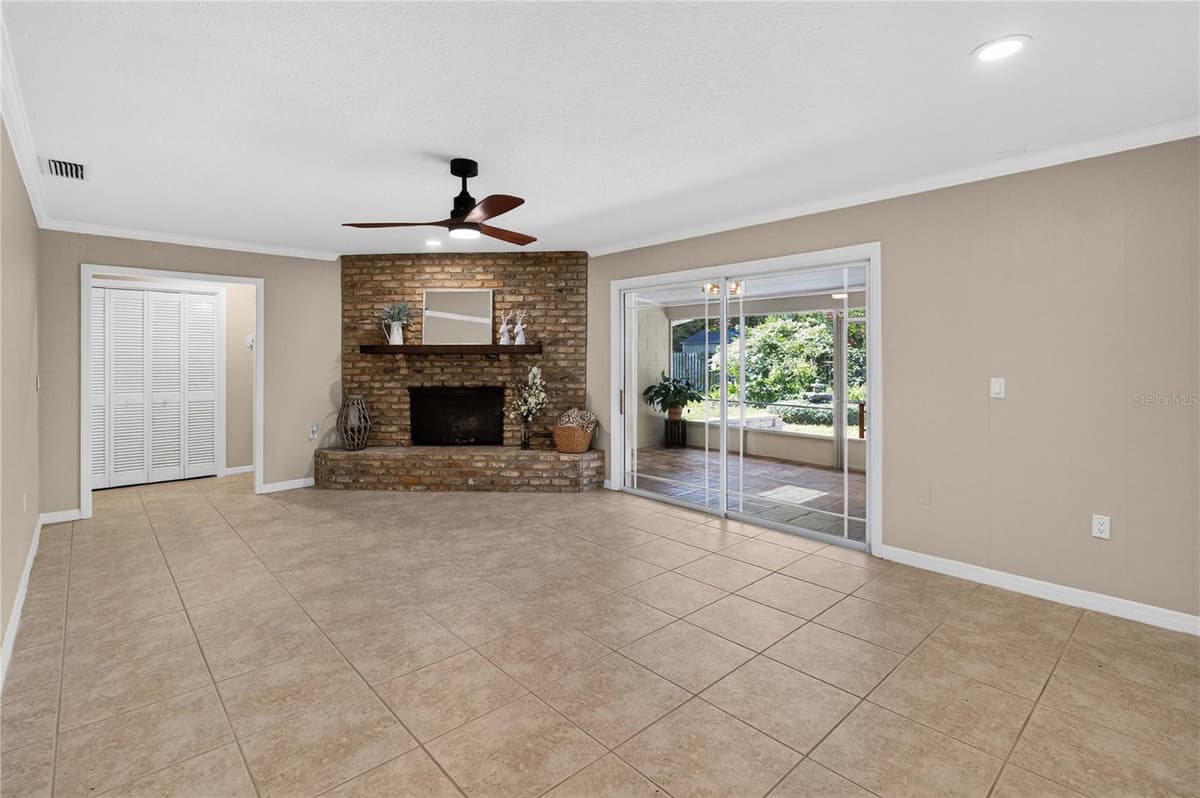 4195 FALLWOOD CIRCLE — photo 18 of 50