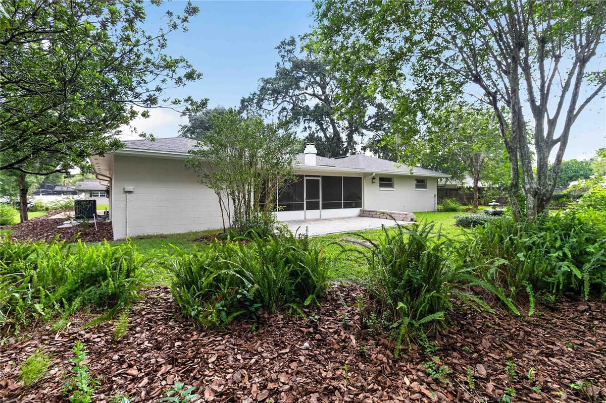 4195 FALLWOOD CIRCLE — photo 35 of 50