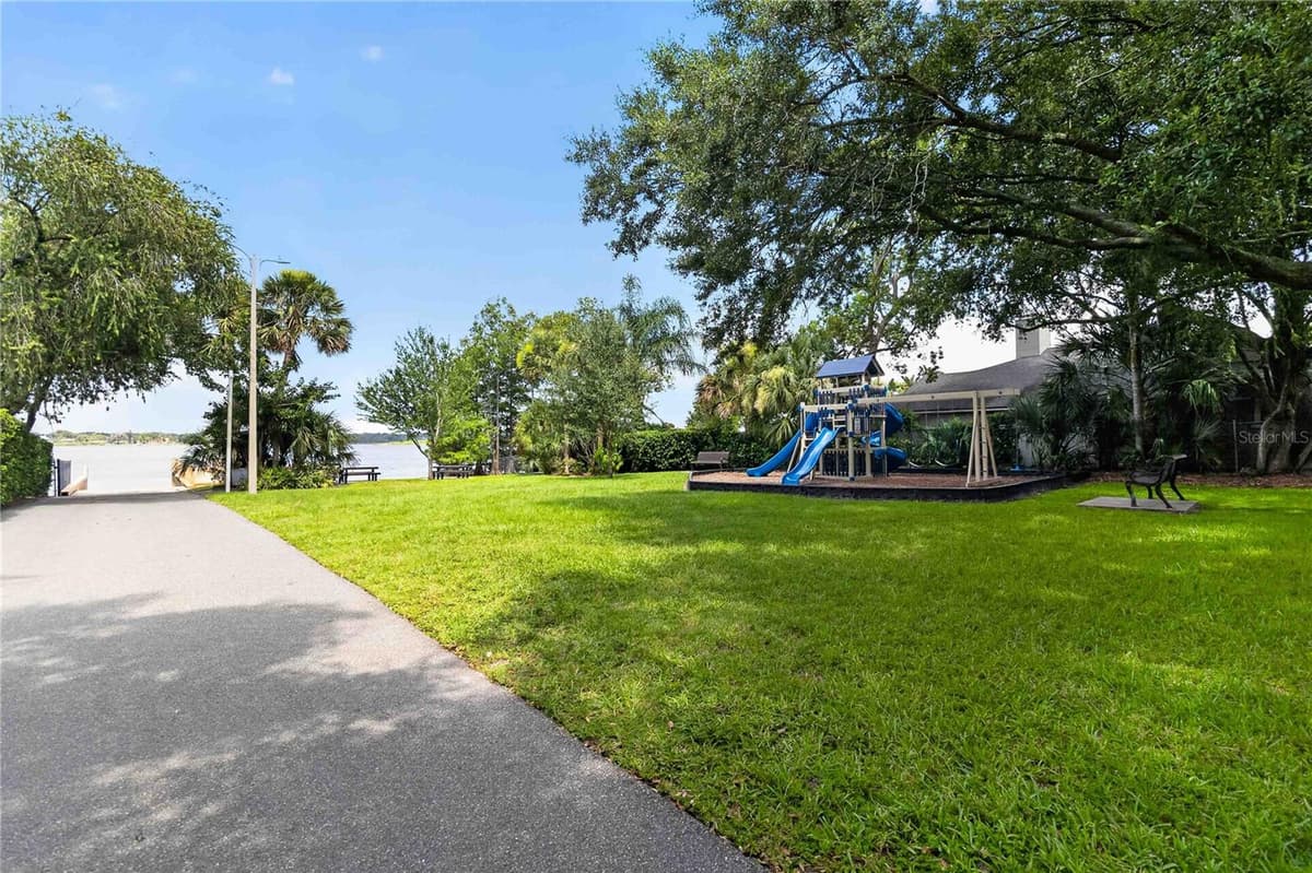 4195 FALLWOOD CIRCLE — photo 41 of 50