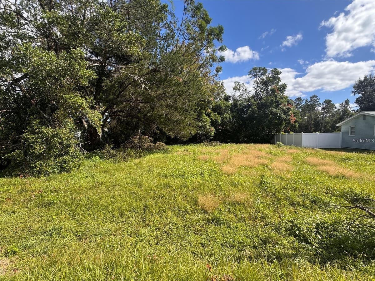 26408 ROLLING ACRES DRIVE — photo 1 of 6