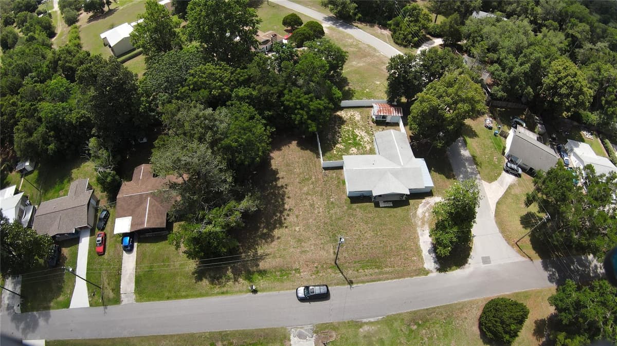 26408 ROLLING ACRES DRIVE — photo 4 of 6