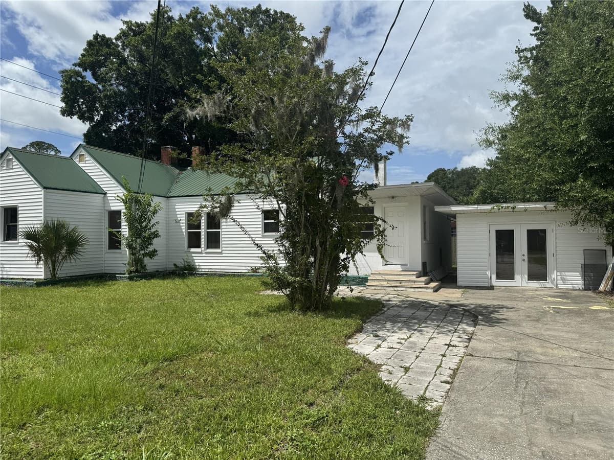 904 MOODY BOULEVARD — photo 23 of 31