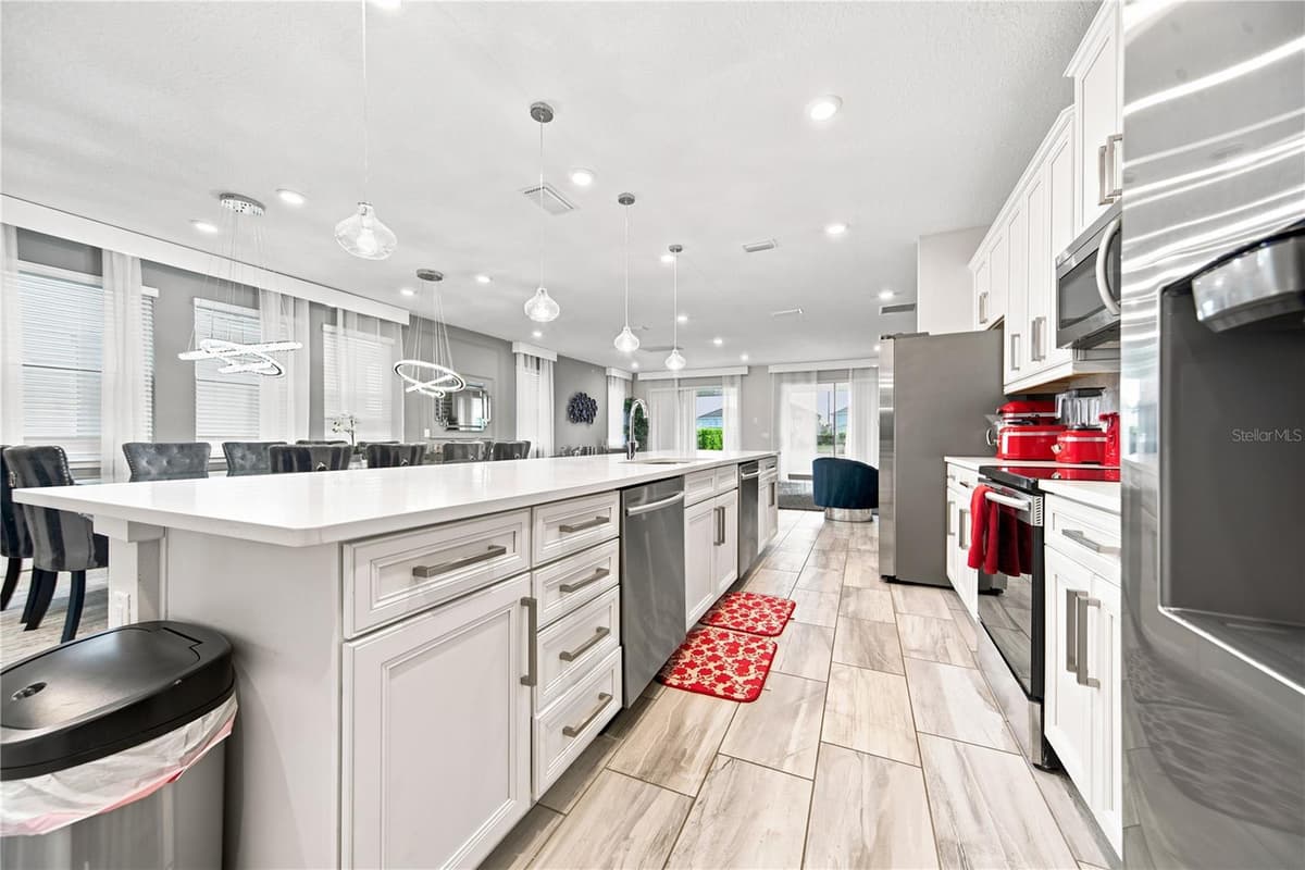 312 AUBURN AVENUE — photo 16 of 65