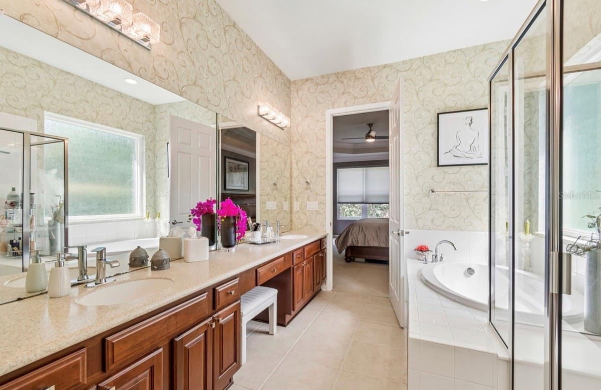 13800 CREST LAKE DRIVE — photo 51 of 92