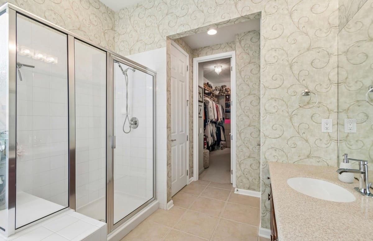 13800 CREST LAKE DRIVE — photo 50 of 92