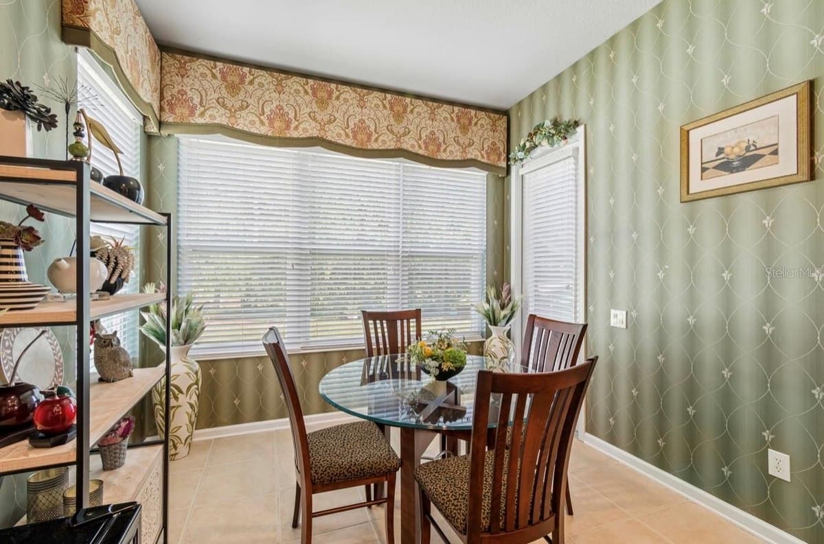 13800 CREST LAKE DRIVE — photo 40 of 92