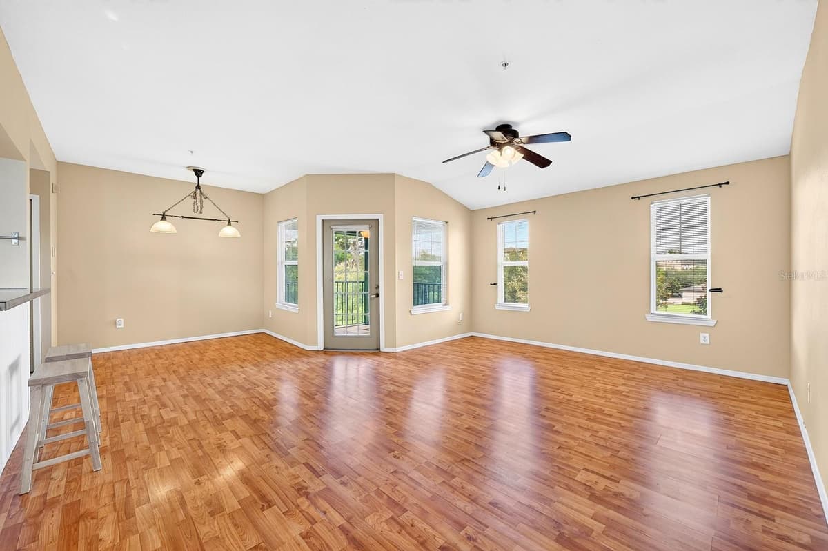 420 SUMMIT RIDGE PLACE — photo 4 of 25