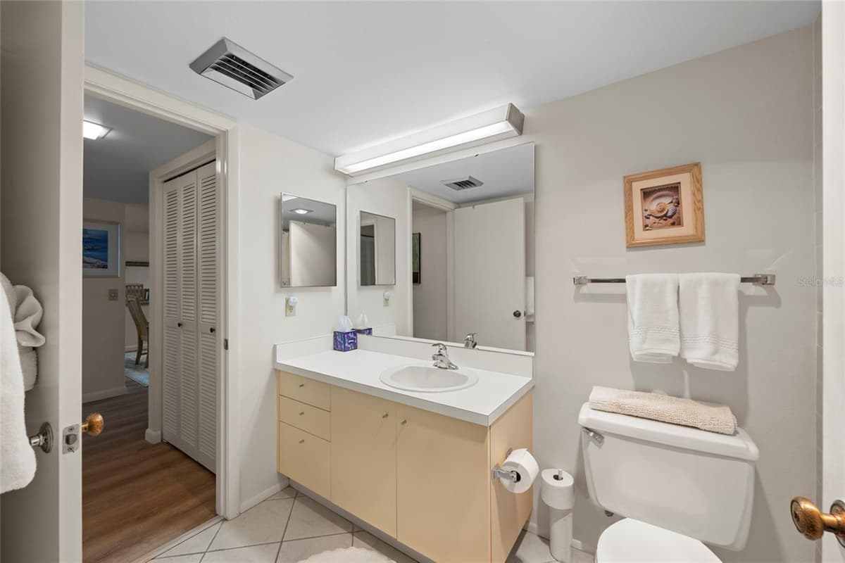 1095 GULF OF MEXICO DRIVE — photo 27 of 46