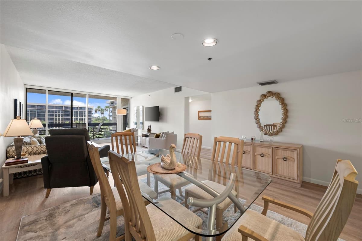 1095 GULF OF MEXICO DRIVE — photo 5 of 46