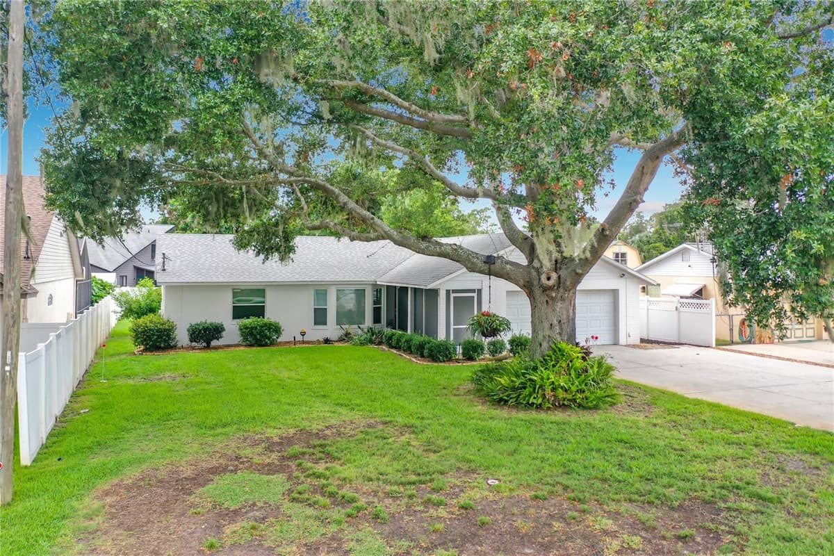 33909 LINDA LANE — photo 9 of 75