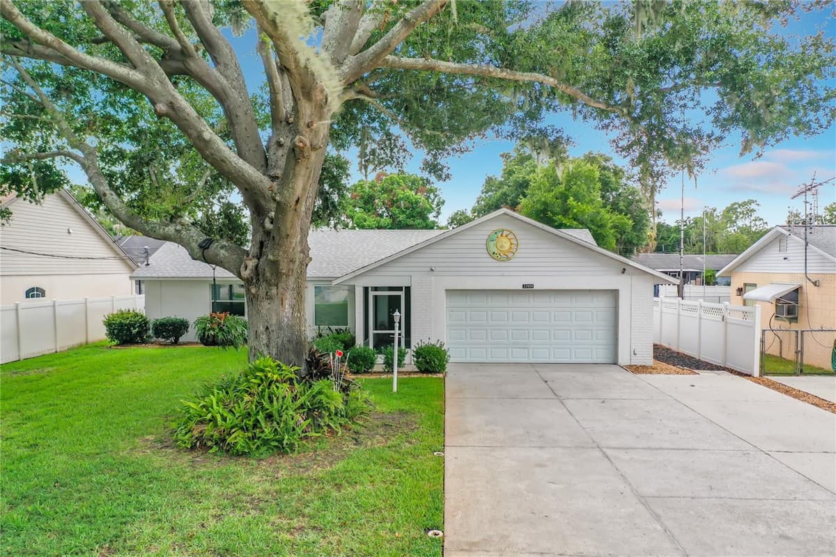 33909 LINDA LANE — photo 6 of 75