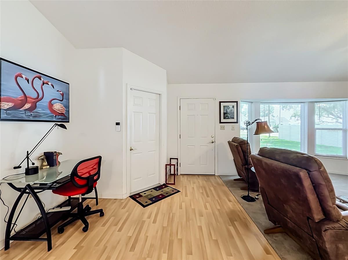 33909 LINDA LANE — photo 13 of 75