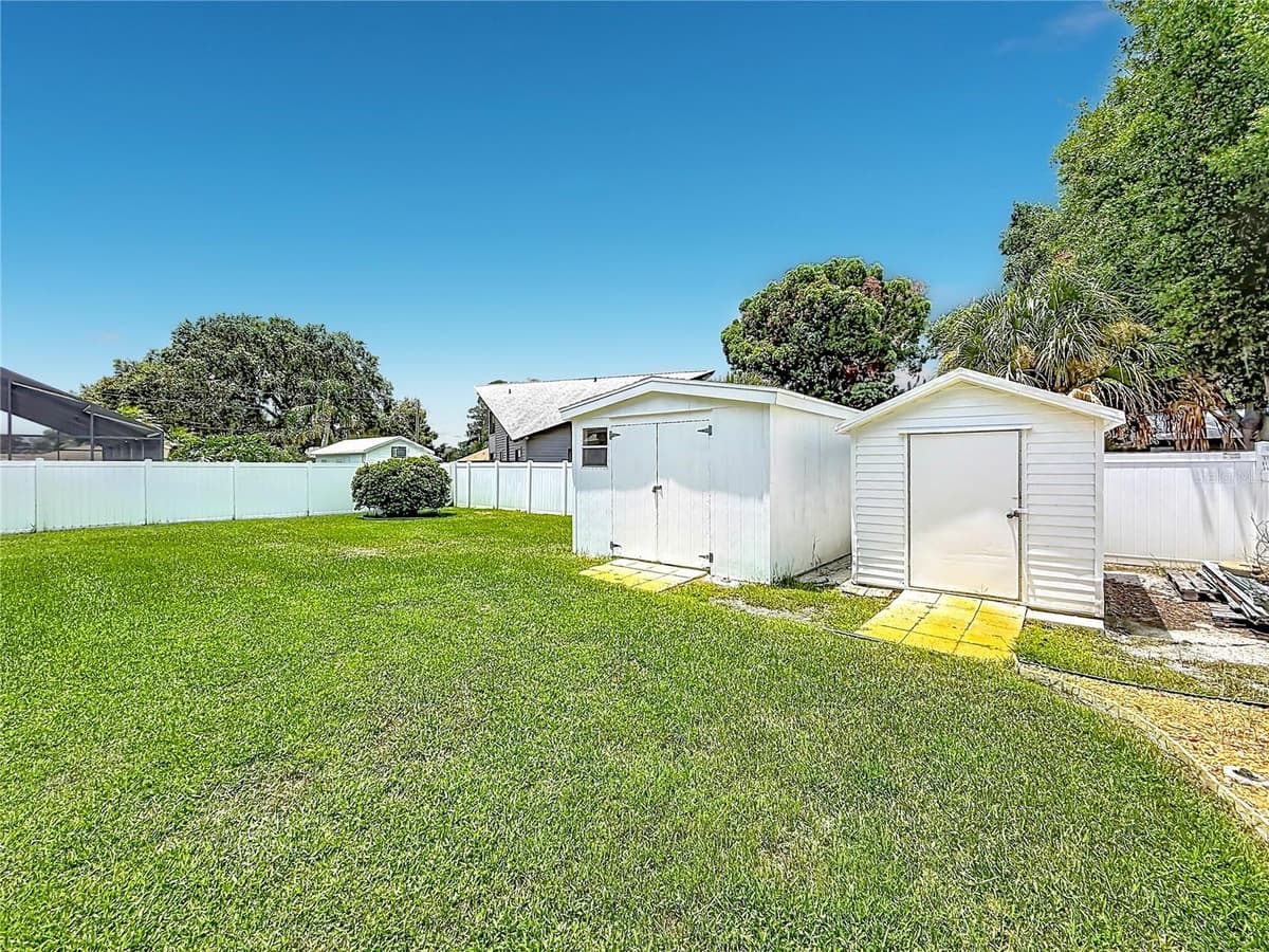 33909 LINDA LANE — photo 59 of 75