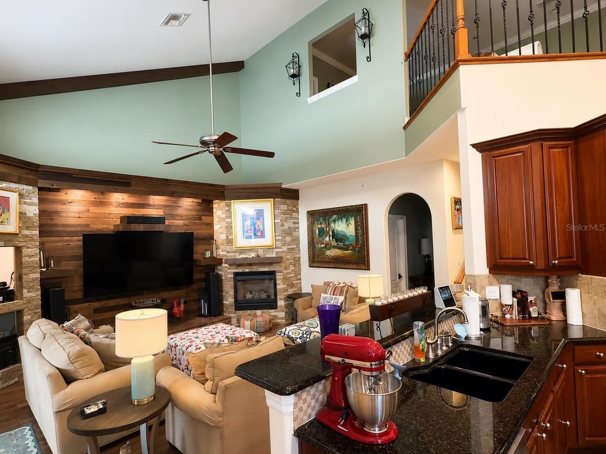 6203 COURTNEY COVE — photo 10 of 26