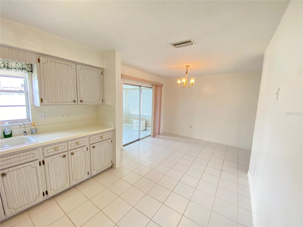 5105 ROSE PLACE — photo 21 of 43