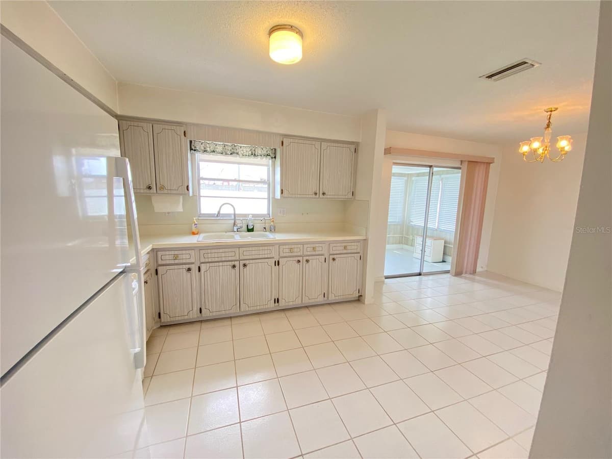 5105 ROSE PLACE — photo 20 of 43