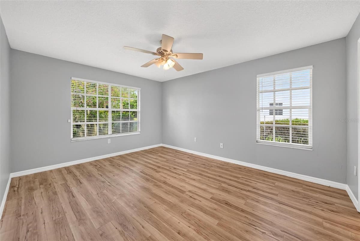 615 JUNIPER WAY — photo 37 of 70