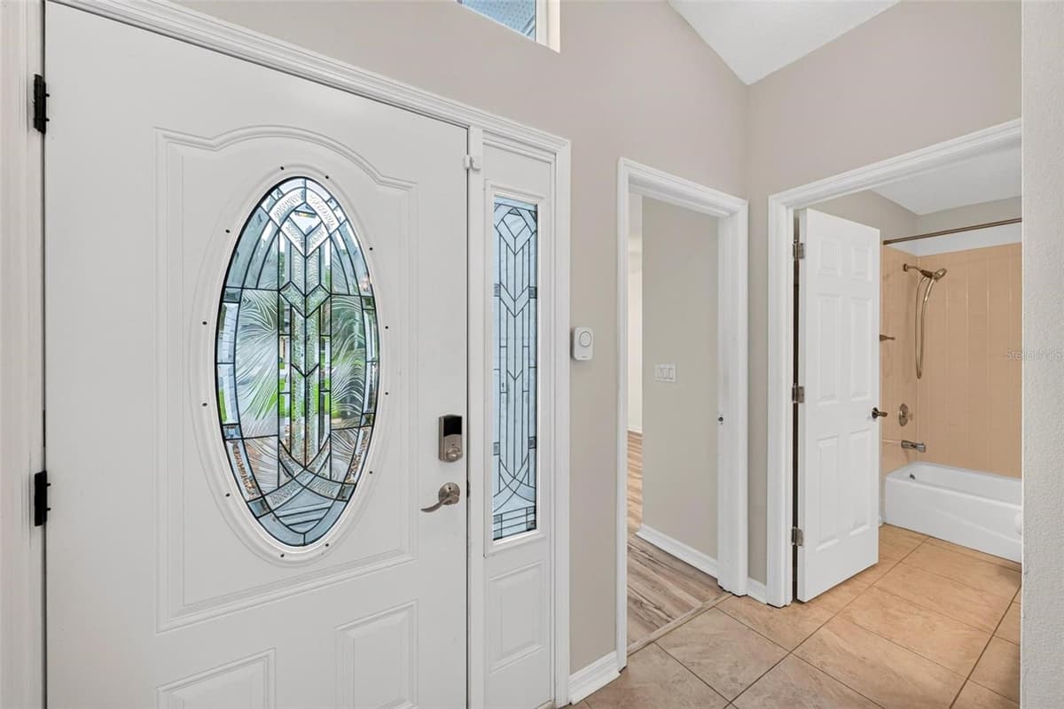 615 JUNIPER WAY — photo 8 of 70