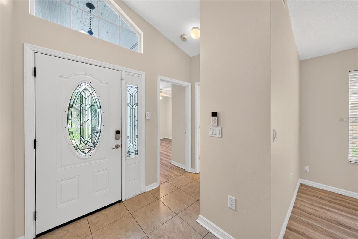 615 JUNIPER WAY — photo 7 of 70