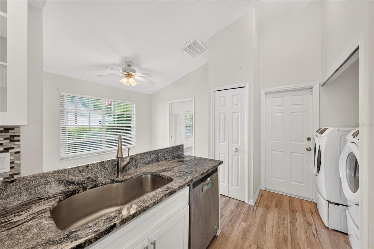 615 JUNIPER WAY — photo 29 of 70