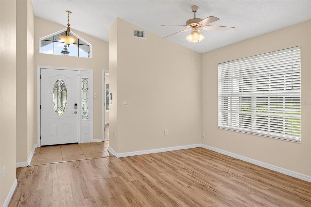 615 JUNIPER WAY — photo 17 of 70