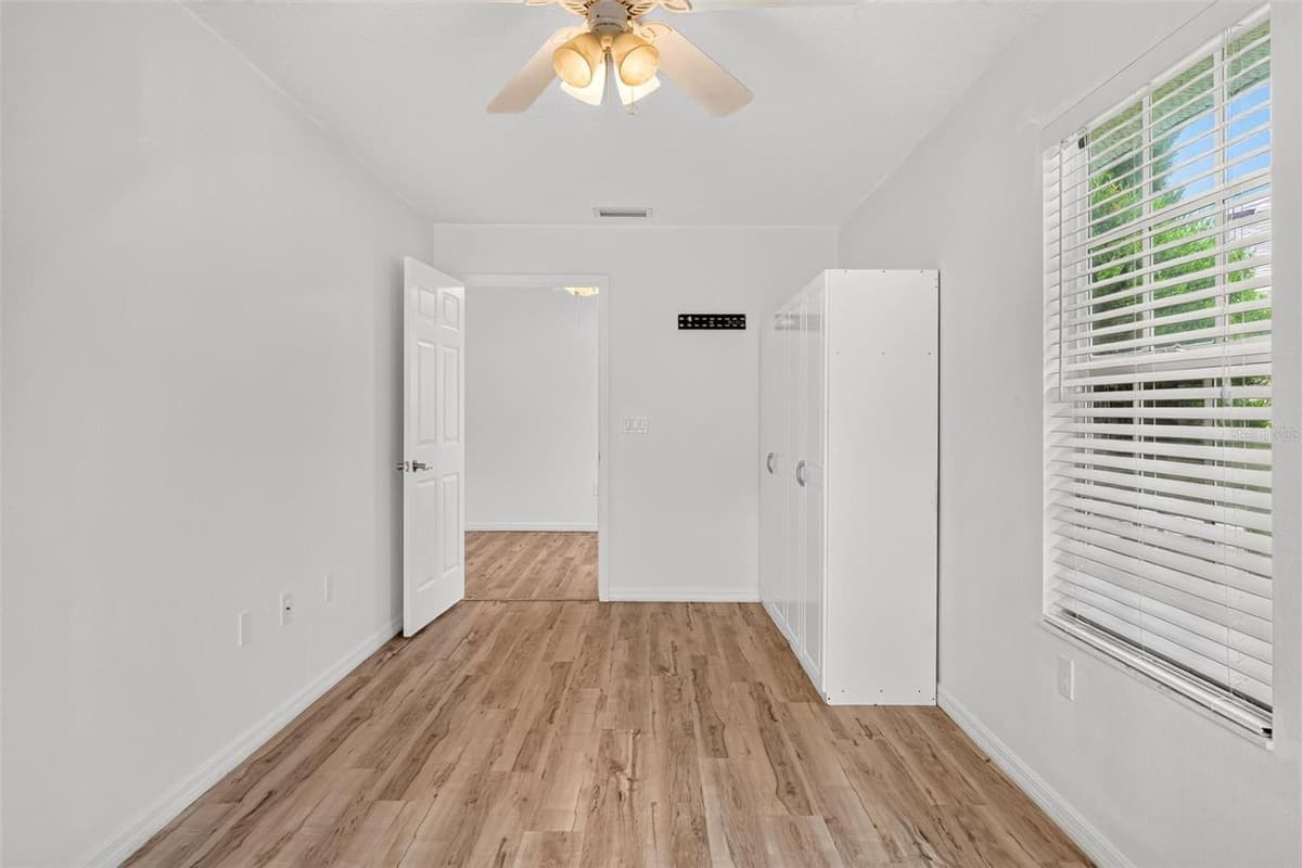 615 JUNIPER WAY — photo 36 of 70