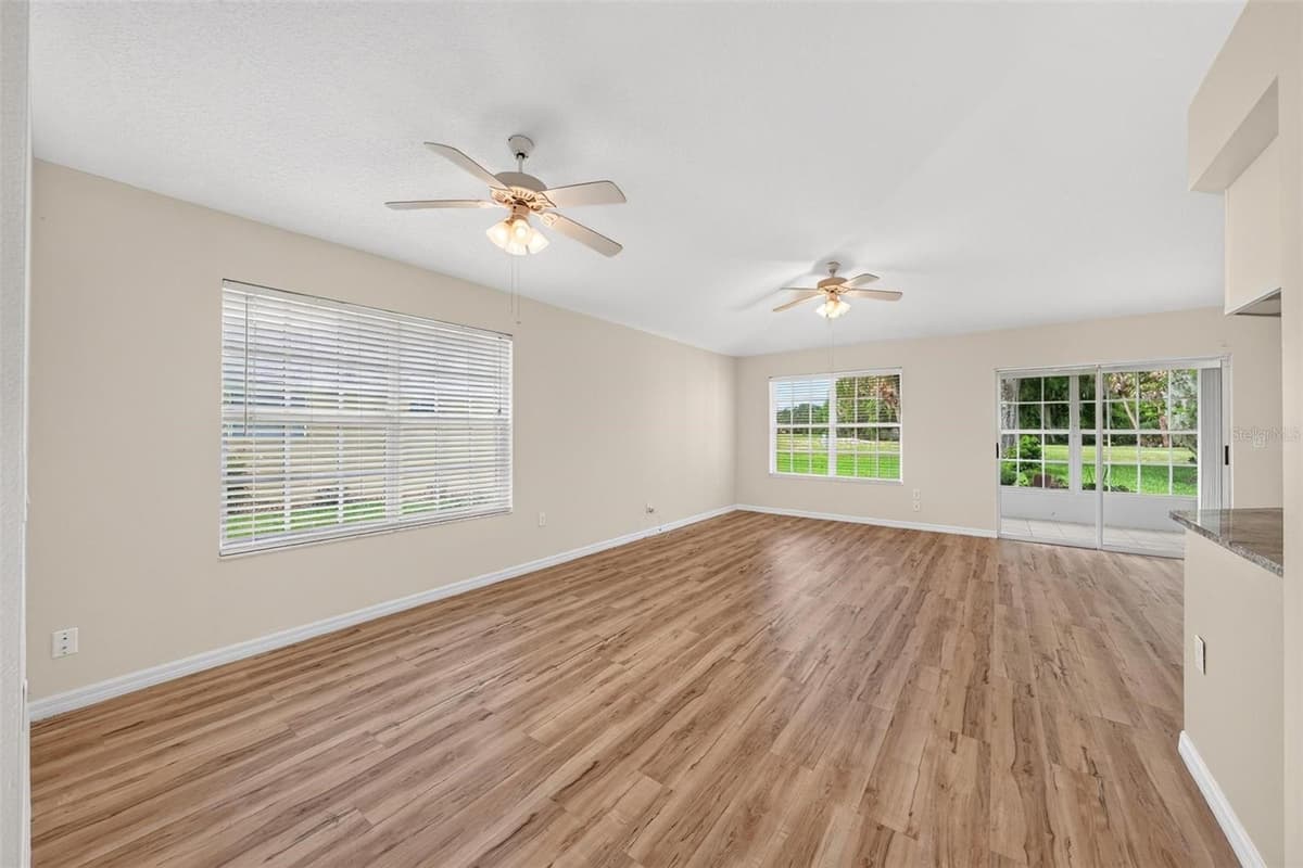 615 JUNIPER WAY — photo 11 of 70