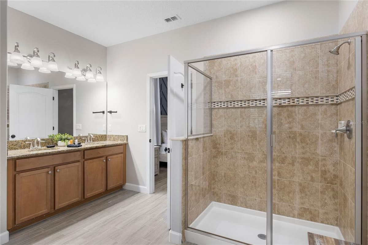 1406 WEXFORD WAY — photo 11 of 46