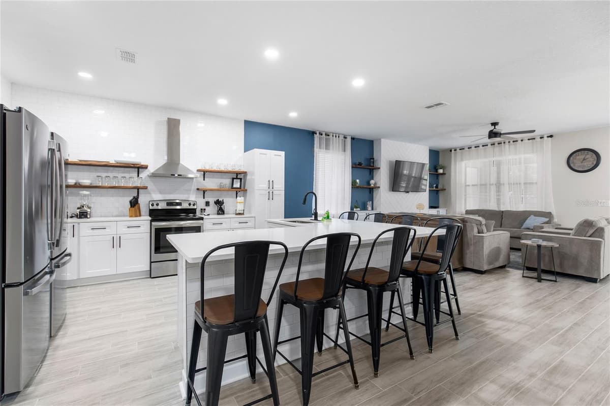 1406 WEXFORD WAY — photo 3 of 46